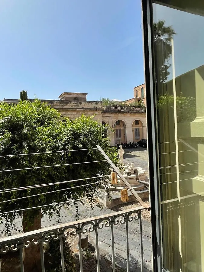 Bed And Books Isabella Bed & Breakfast Catania 0*,  Italy