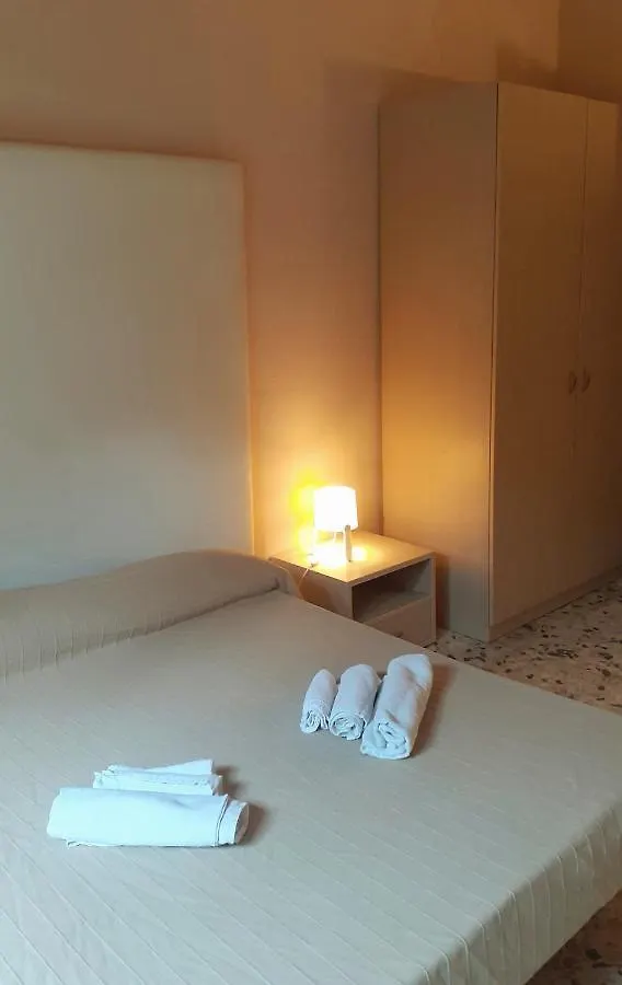 Bed And Books Isabella Bed & Breakfast Catania Italy